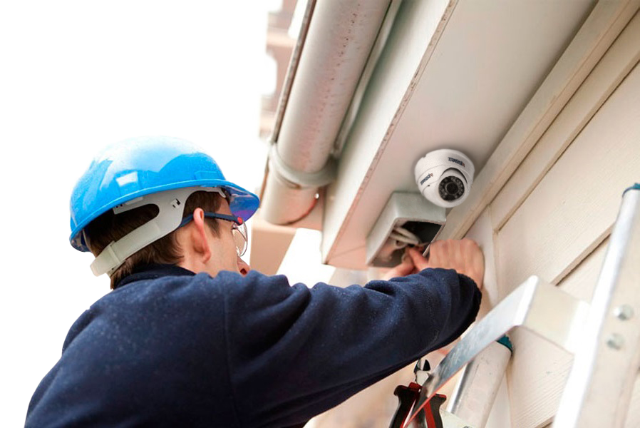 Монтаж систем видеонаблюдения